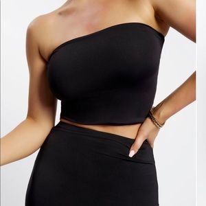 Host Pick 🎉🎉🎉🎉! NWT Meshki Dakota Tube Top